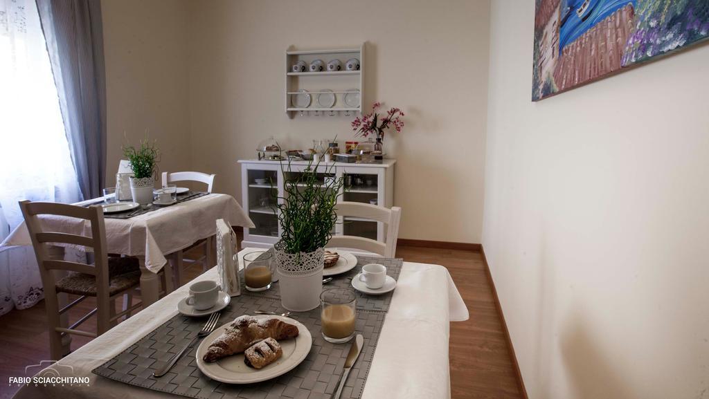 Ciuri Ciuri B&B Palermo Bagian luar foto