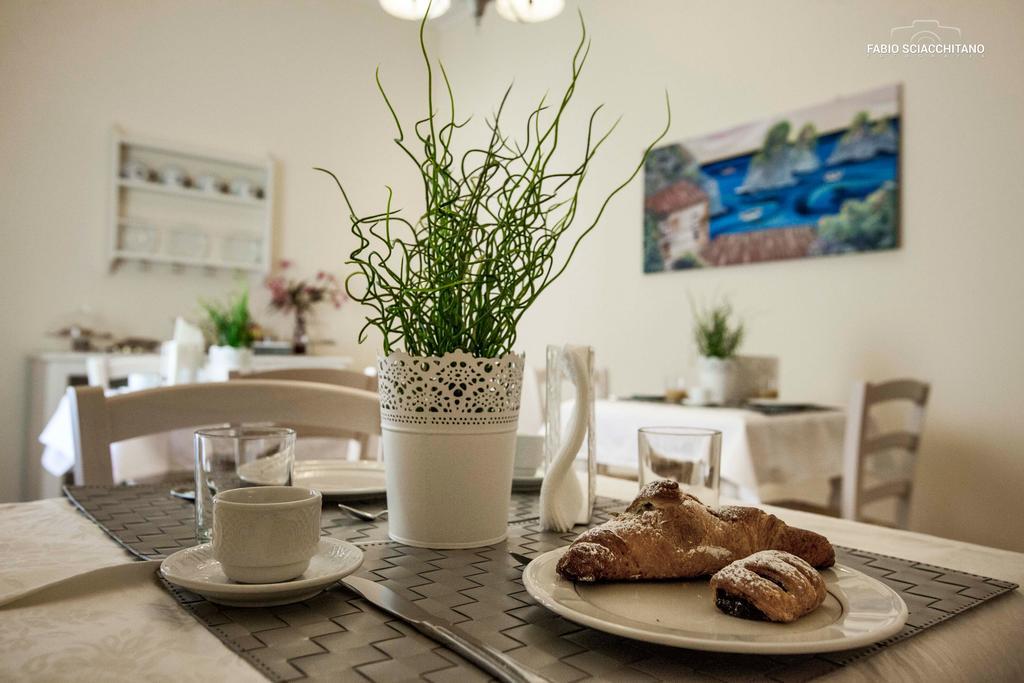Ciuri Ciuri B&B Palermo Bagian luar foto