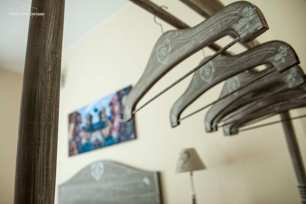 Ciuri Ciuri B&B Palermo Ruang foto