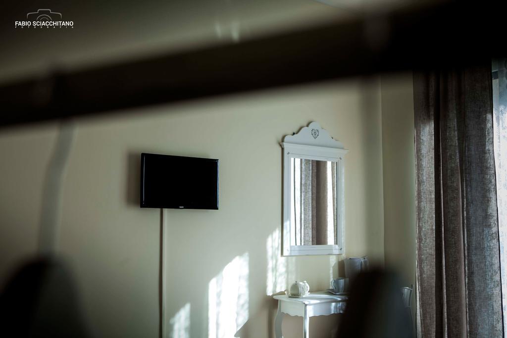 Ciuri Ciuri B&B Palermo Ruang foto
